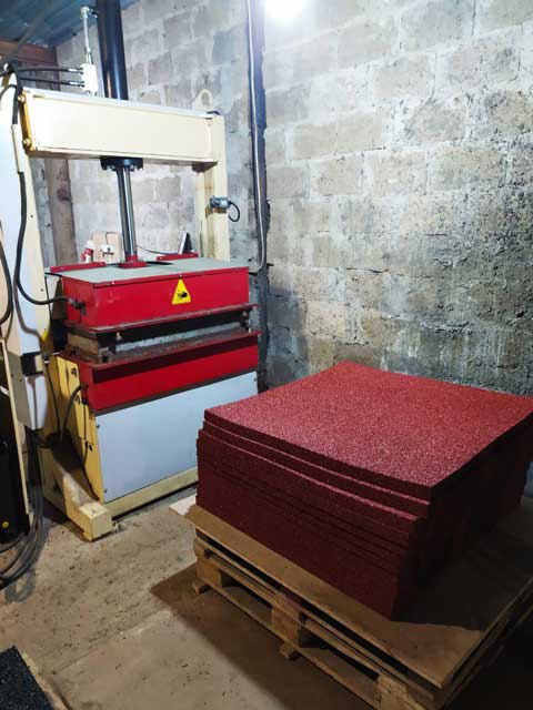 производство резиновой плитки